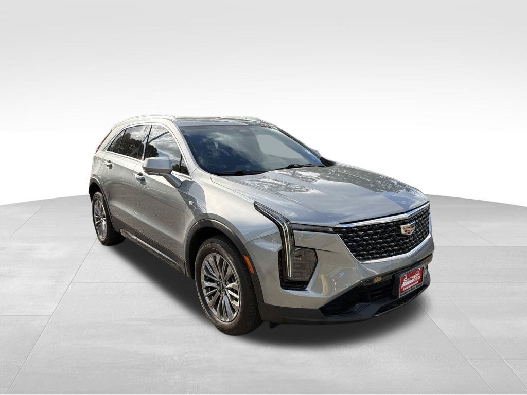 Used 2025 Cadillac XT4 Premium Luxury AWD/4WD image 8