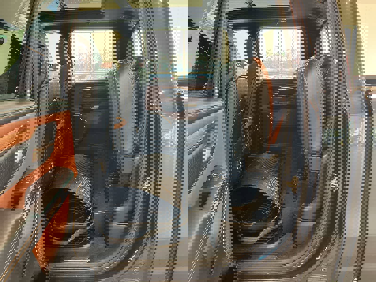 Used 2019 RAM 1500 Laramie Longhorn image 31