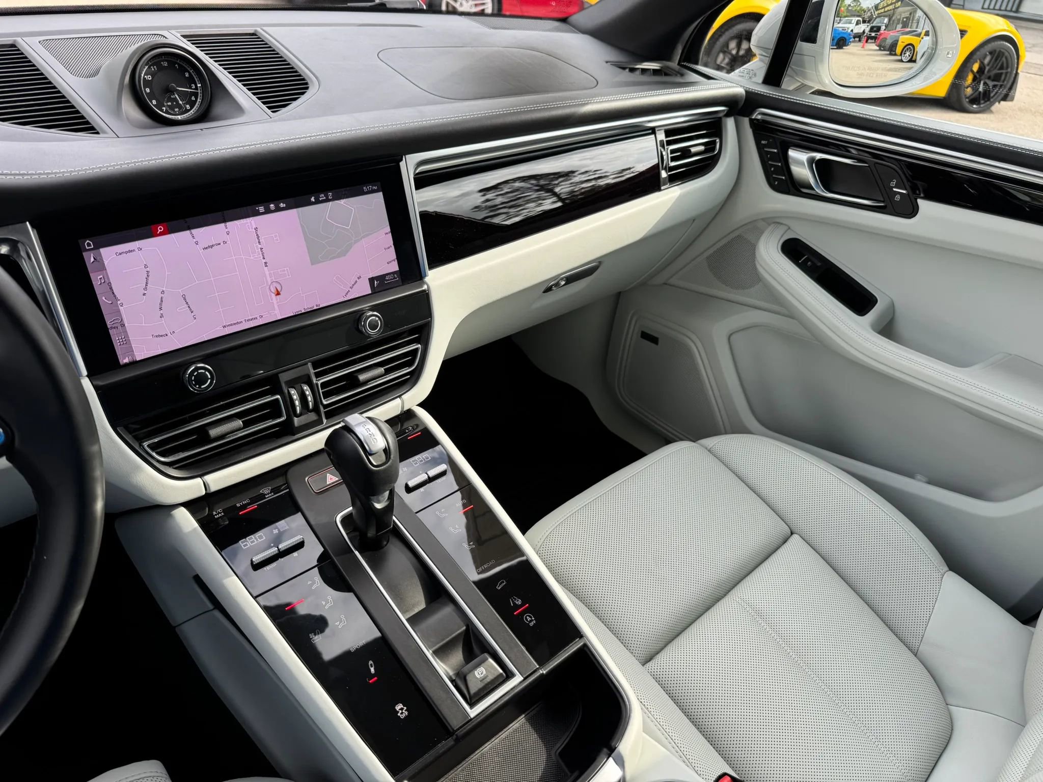Used 2022 Porsche Macan S w/ Premium Package Plus AWD/4WD image 50