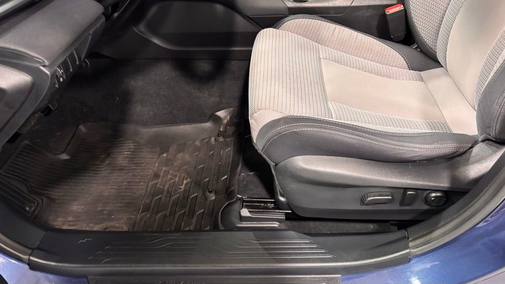 Used 2020 Subaru Outback Premium AWD/4WD image 11
