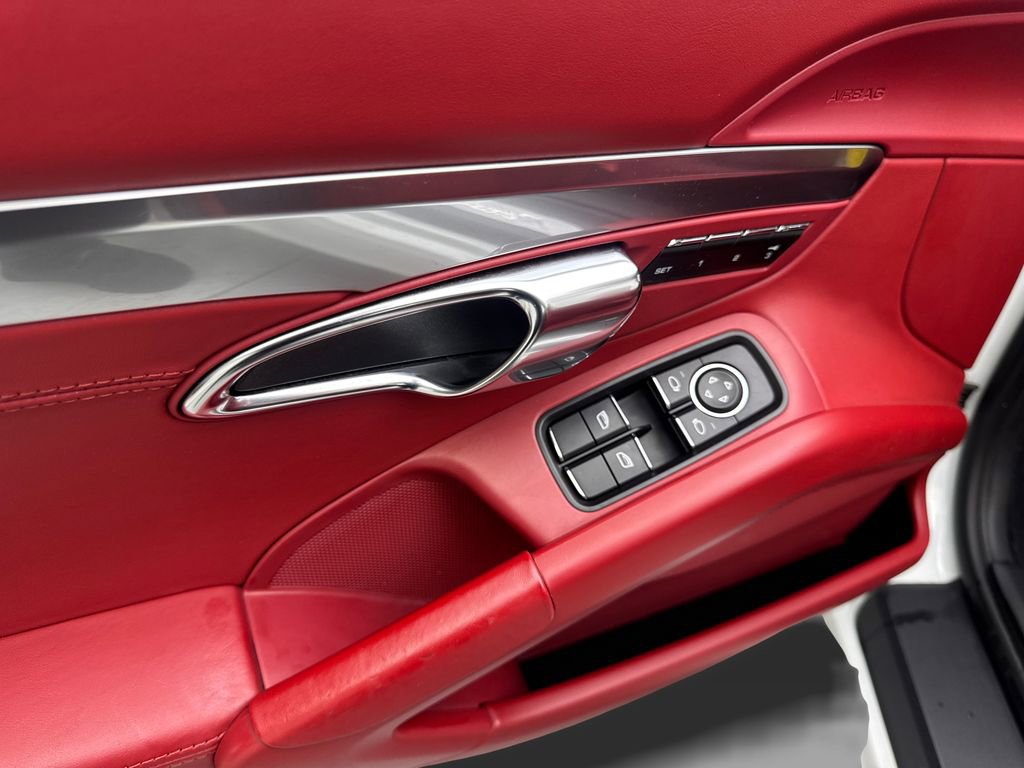 Used 2013 Porsche Boxster S image 35