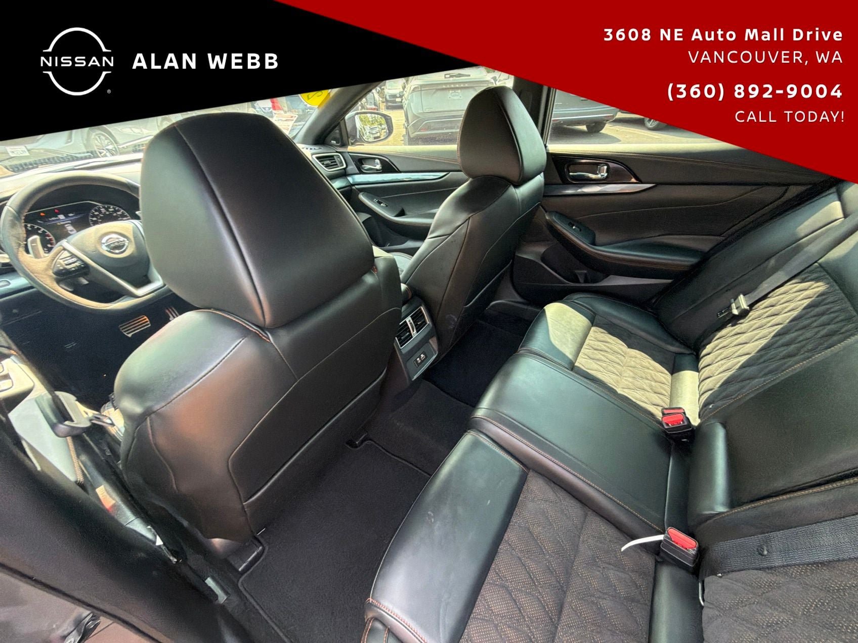Used 2021 Nissan Maxima SR w/ Sport Mat Group FWD image 23