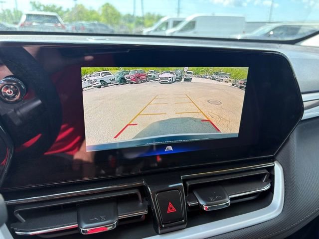 Used 2025 Chevrolet TrailBlazer LT AWD/4WD image 5