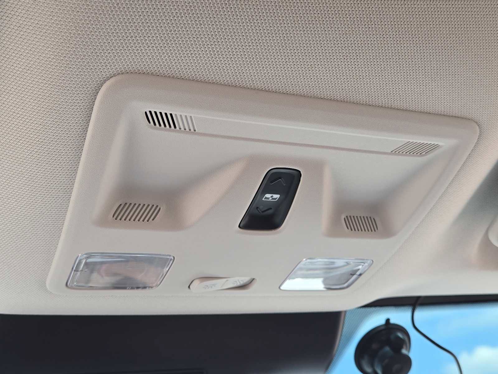 Used 2025 Ford Maverick Lariat w/ 4K Tow Package image 32