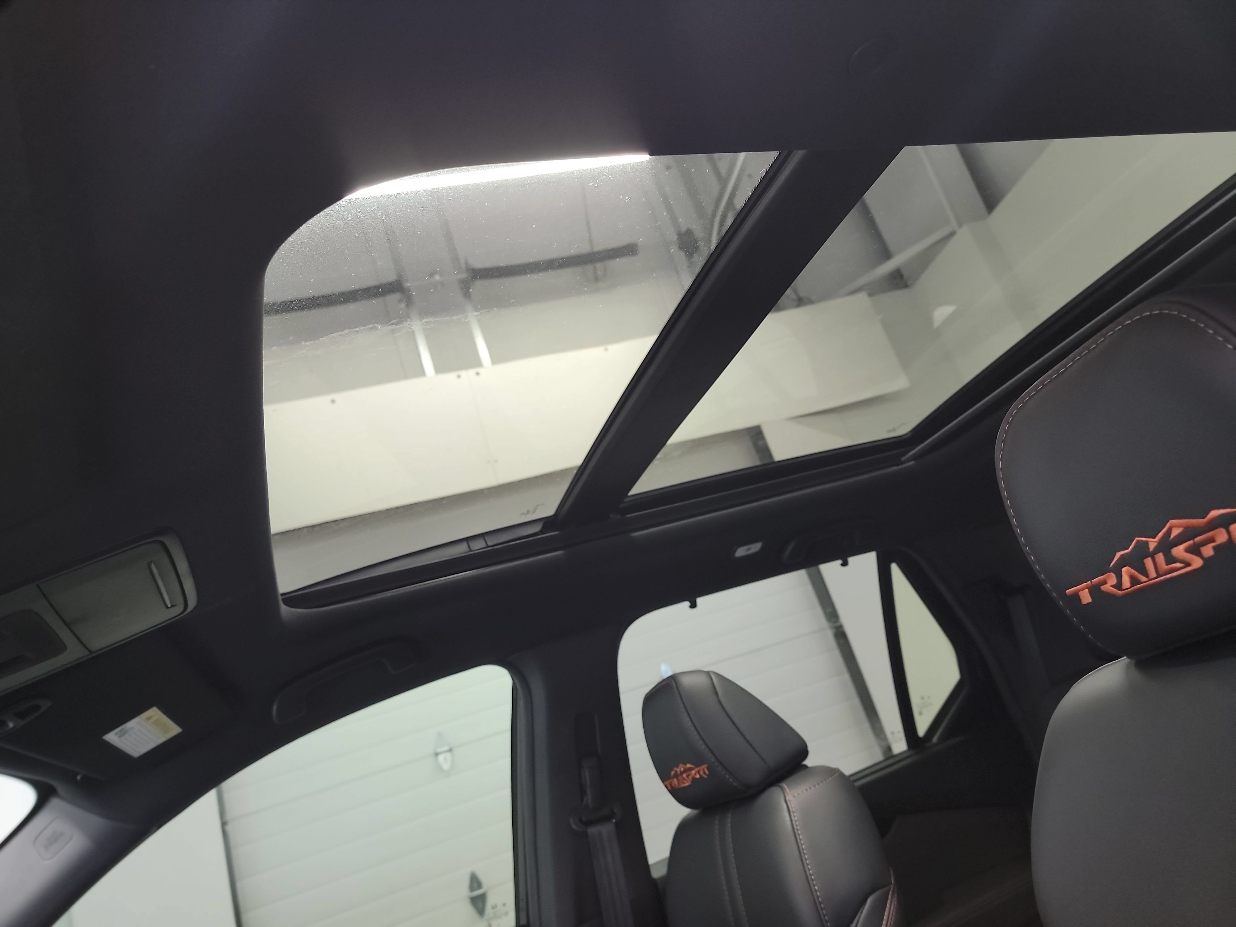 Used 2025 Honda Pilot TrailSport image 24