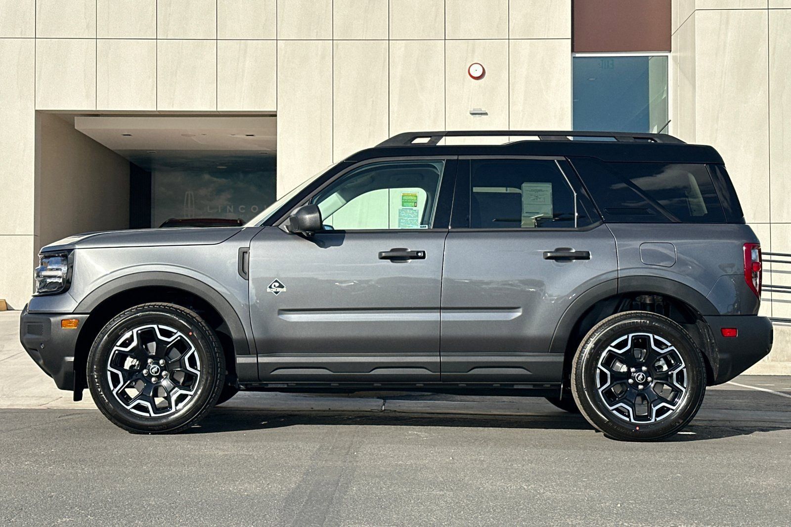 New 2026 Ford Bronco Sport Outer Banks w/ Outer Banks Tech Package+ AWD/4WD image 6