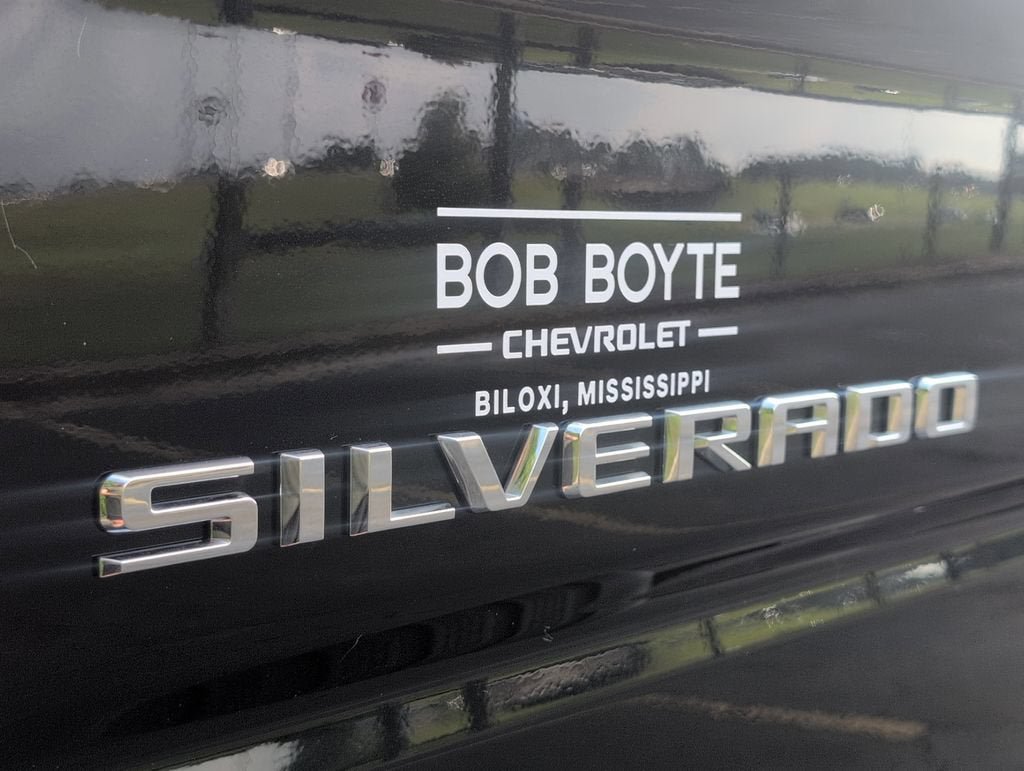 Used 2025 Chevrolet Silverado 1500 LT Trail Boss w/ LT Trail Boss Premium Package AWD/4WD image 7