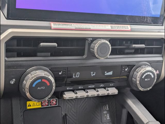 Used 2024 Toyota Tacoma TRD Sport AWD/4WD image 14
