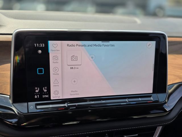 Used 2024 Volkswagen Atlas SE FWD image 32