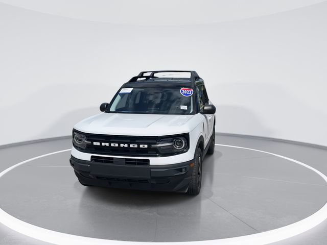Certified 2023 Ford Bronco Sport Outer Banks w/ Tech Package image 2