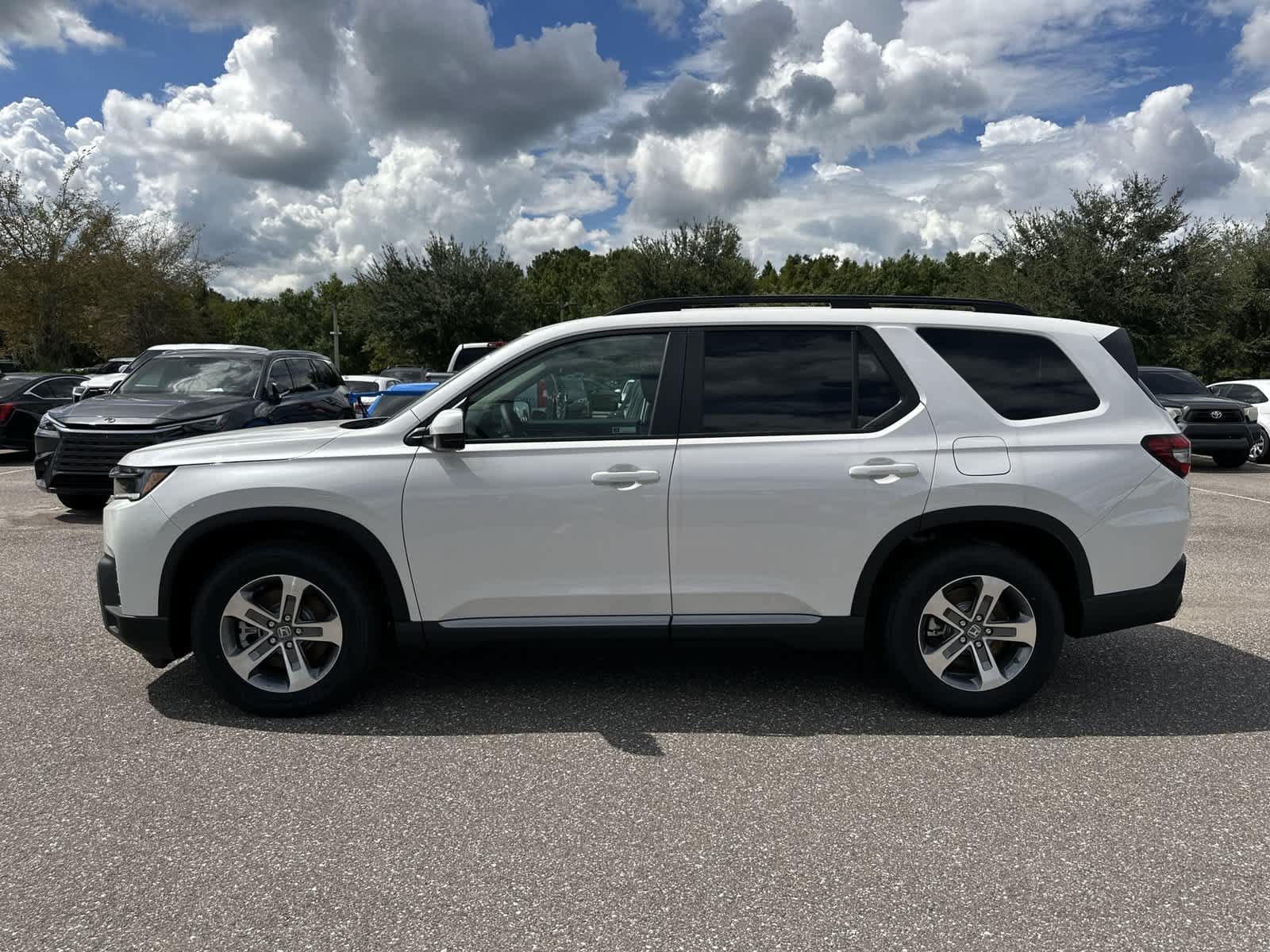 New 2026 Honda Pilot EX-L image 3