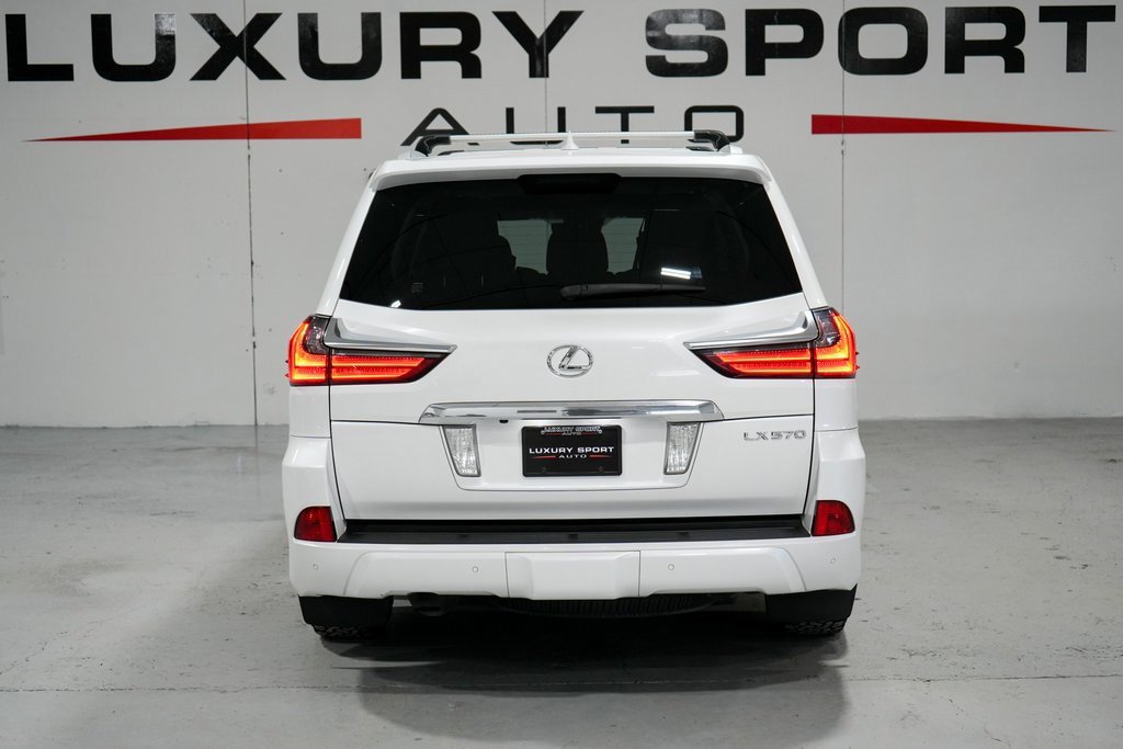 Used 2017 Lexus LX 570 4WD image 4