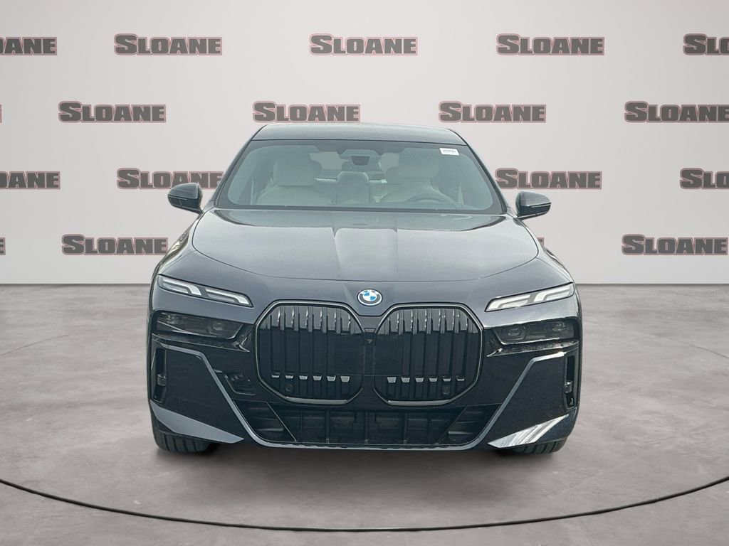 New 2026 BMW 750e xDrive AWD/4WD image 8