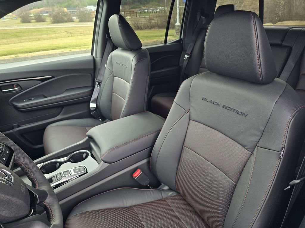 New 2026 Honda Ridgeline Black Edition image 15