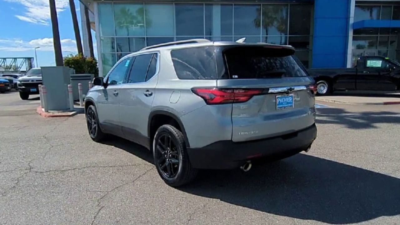Certified 2023 Chevrolet Traverse LT image 6