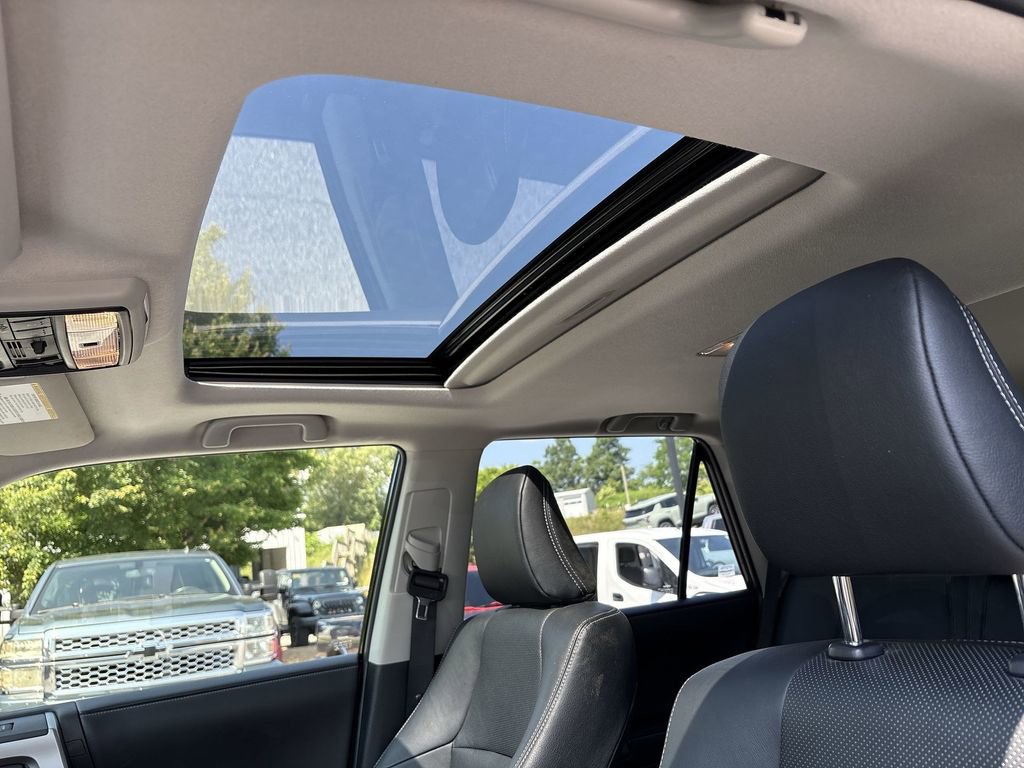 Used 2023 Toyota 4Runner Limited image 21