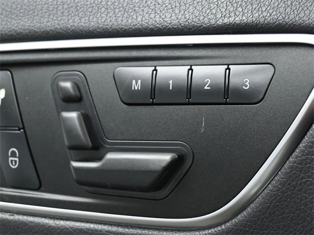 Used 2017 Mercedes-Benz GLA 250 image 33