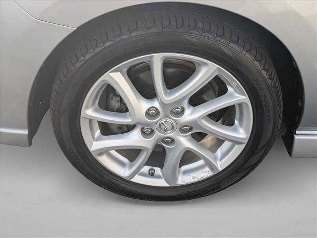 Used 2012 MAZDA MAZDA5 Touring w/ Moonroof & Audio Pkg image 10