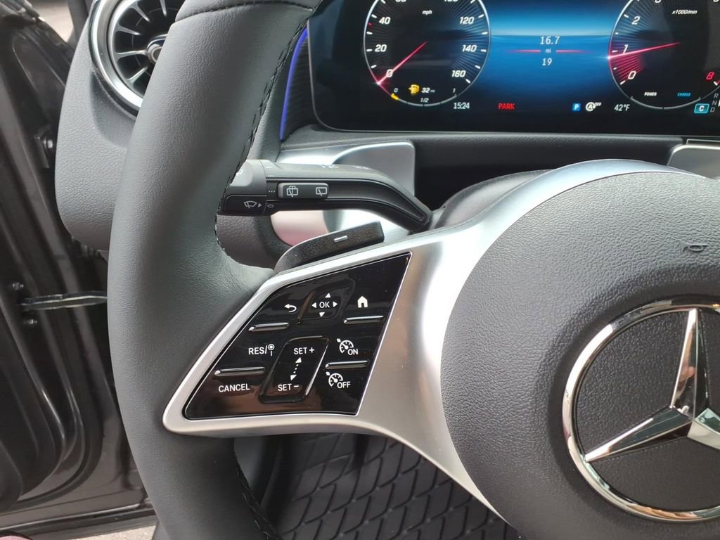 New 2026 Mercedes-Benz GLB 250 4MATIC image 20