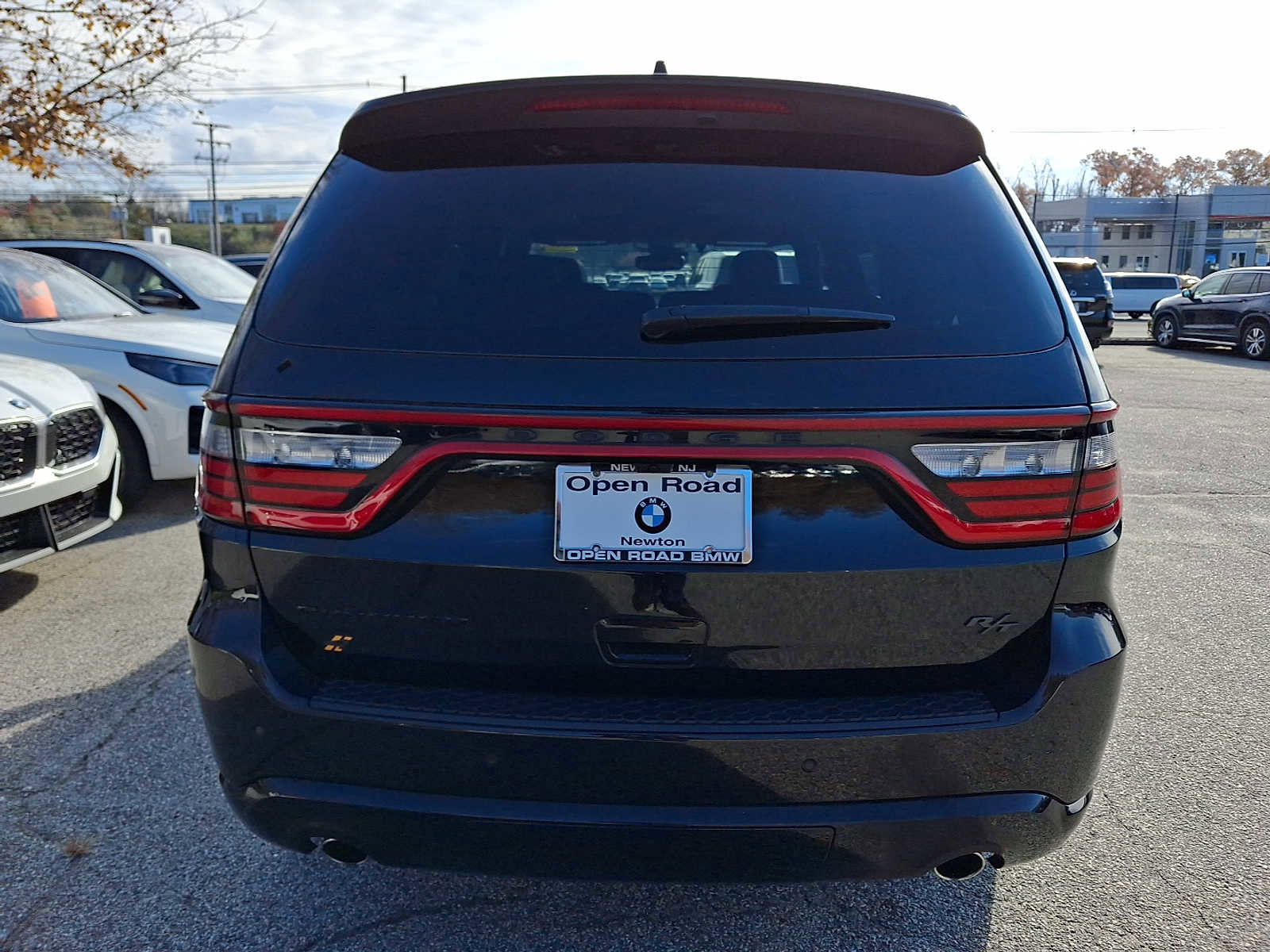 Used 2023 Dodge Durango R/T w/ Hemi Orange Plus Package image 5