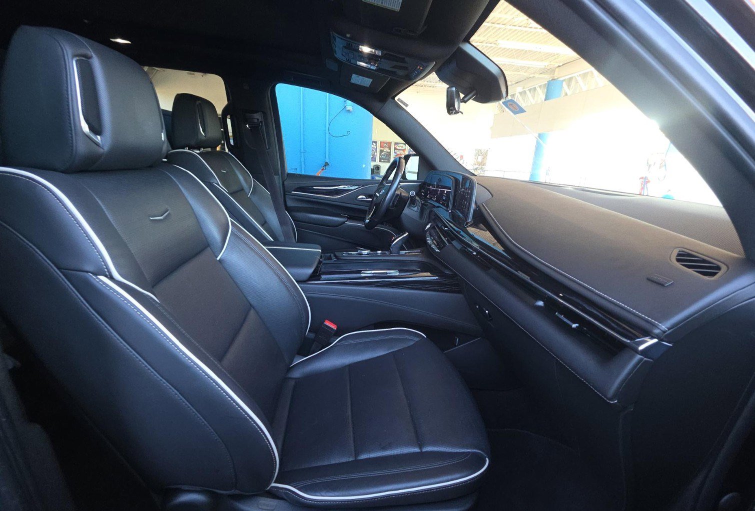 Used 2021 Cadillac Escalade Sport w/ Driver Assist Tech Package image 8