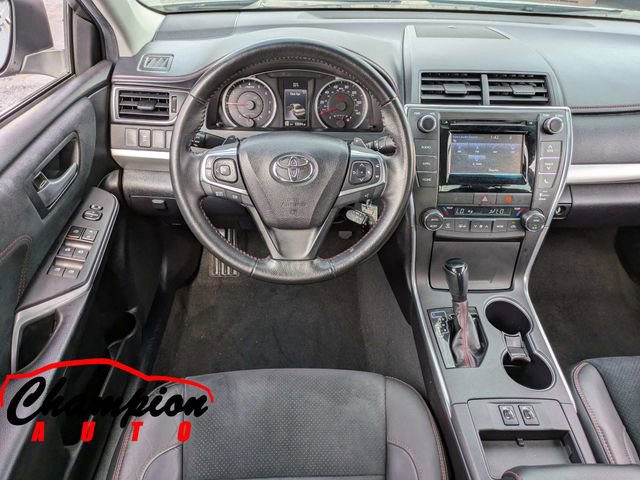 Used 2015 Toyota Camry XSE FWD image 18