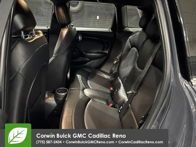 Used 2019 MINI Cooper S w/ Signature Upholstery Package FWD image 15