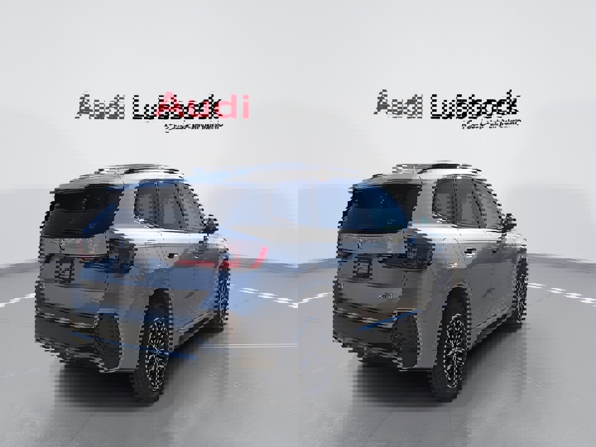 Used 2025 BMW X1 xDrive28i image 8