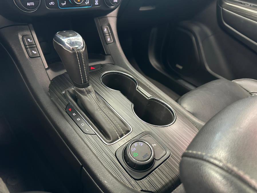 Used 2018 GMC Acadia SLT image 56