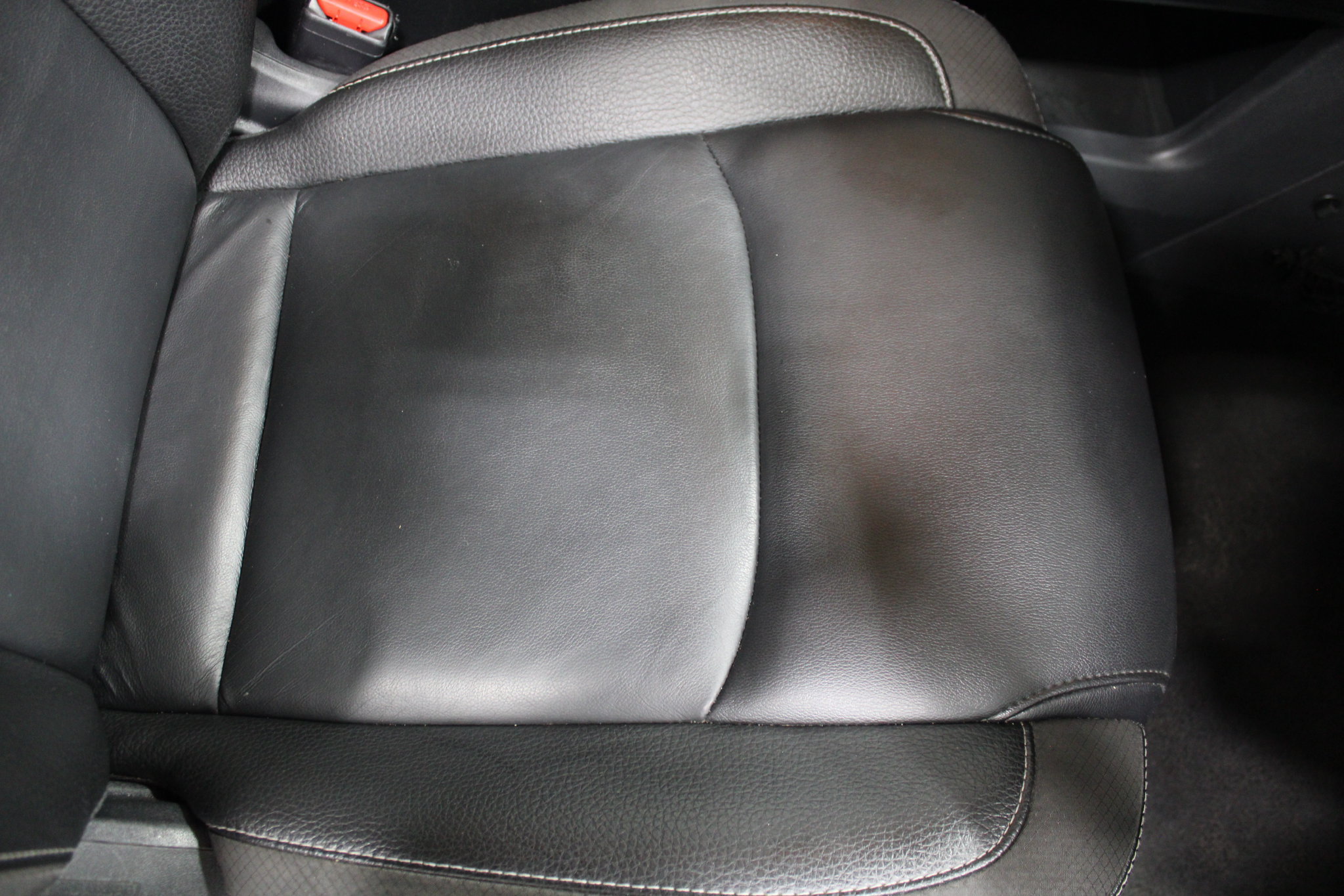 Used 2024 Nissan Pathfinder SL w/ Cargo Package AWD/4WD image 24