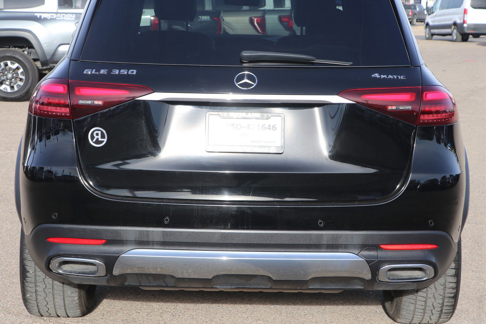 Used 2024 Mercedes-Benz GLE 350 4MATIC image 6