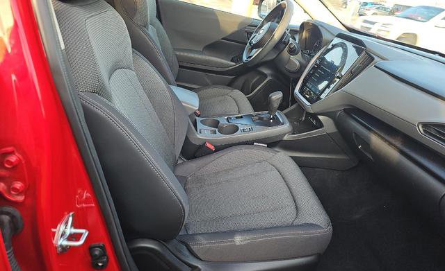 Used 2024 Subaru Crosstrek 2.0i Premium image 9
