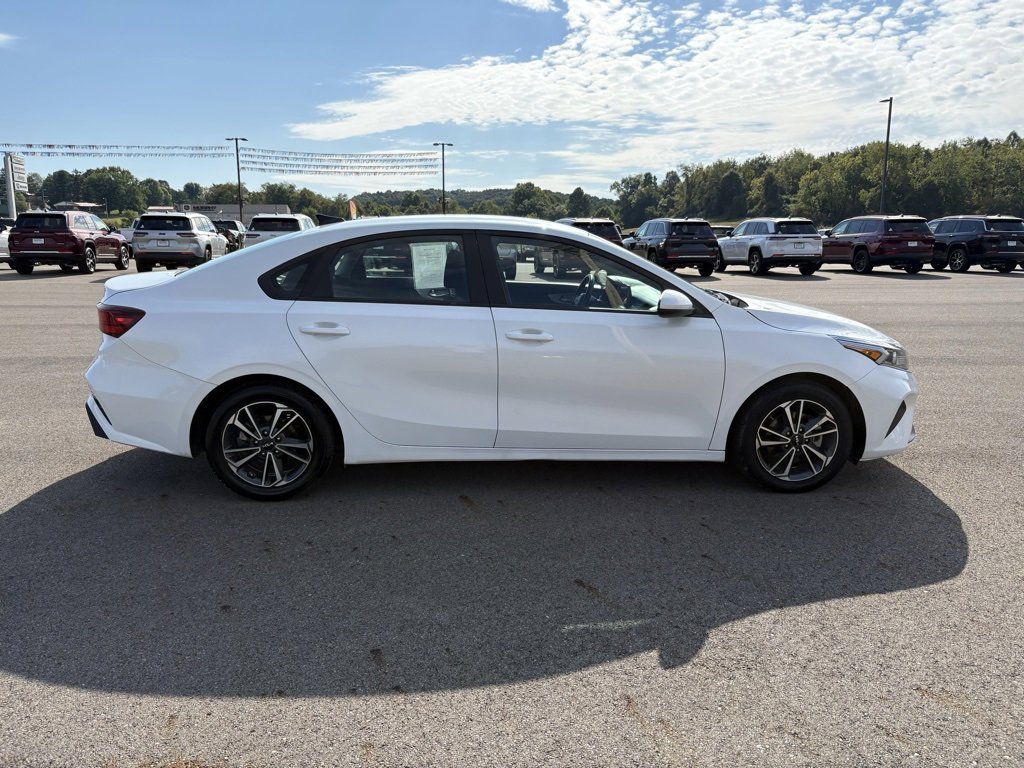 Used 2023 Kia Forte LXS FWD image 6