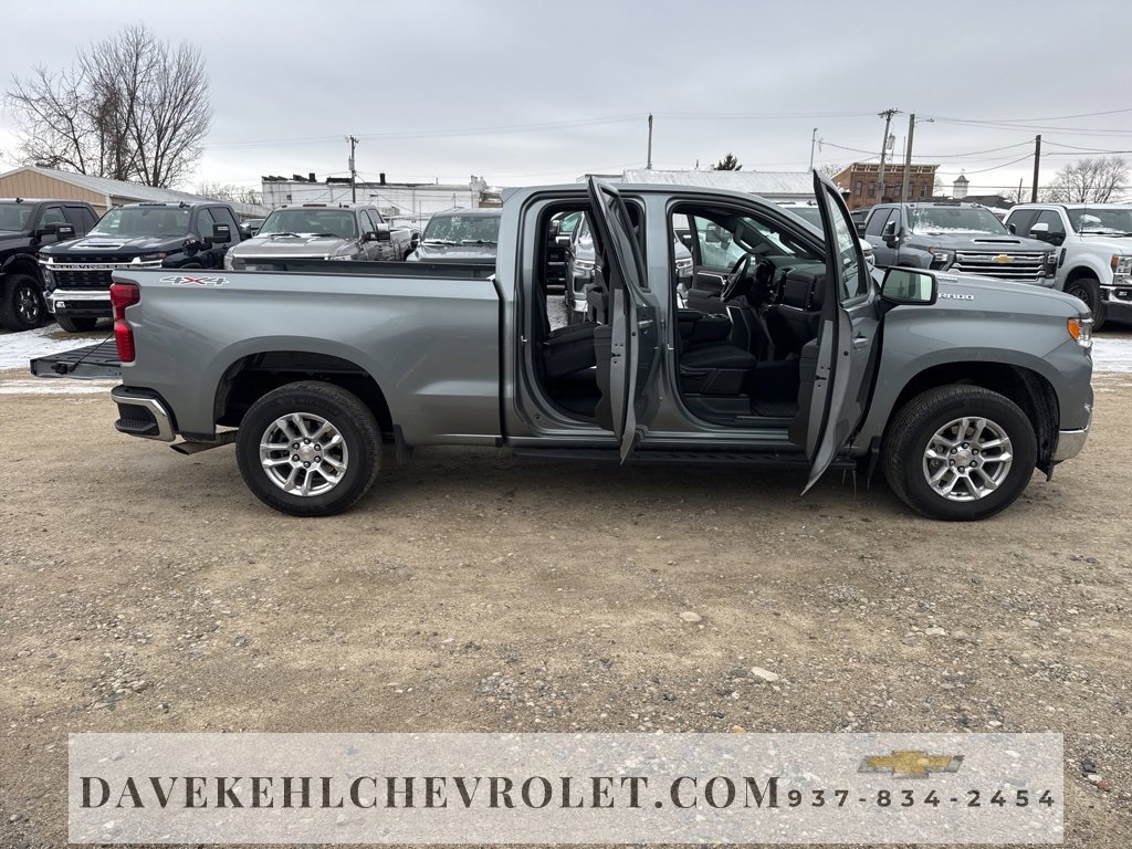 Used 2025 Chevrolet Silverado 1500 LT image 19