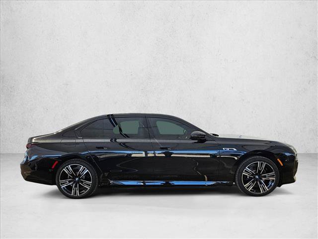 New 2026 BMW i7 xDrive60 w/ Executive Package AWD/4WD image 4