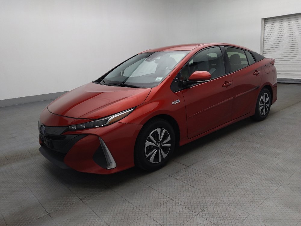 Used 2018 Toyota Prius Prime Plus FWD image 2