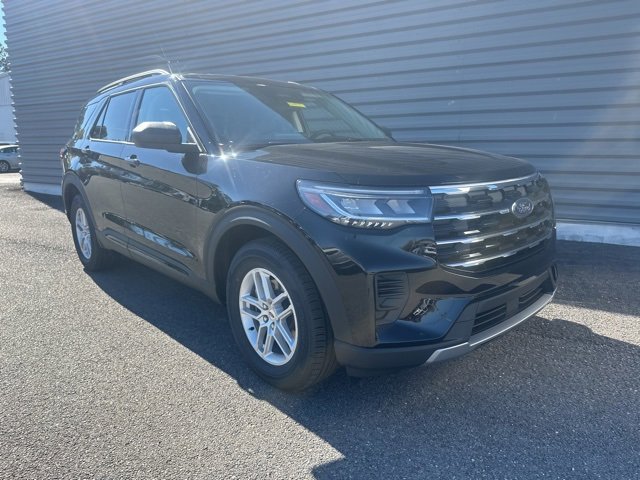 New 2026 Ford Explorer Active image 1
