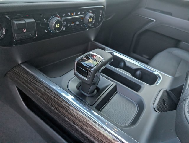 Used 2025 Chevrolet Silverado 1500 RST w/ Redline Edition AWD/4WD image 19