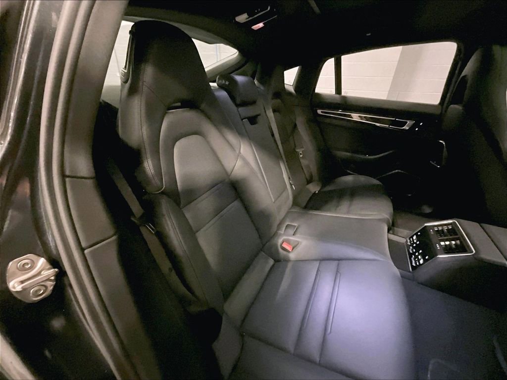 Certified 2022 Porsche Panamera 4S image 21