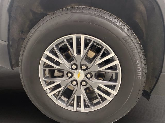 Used 2025 Chevrolet Traverse LT AWD/4WD image 37