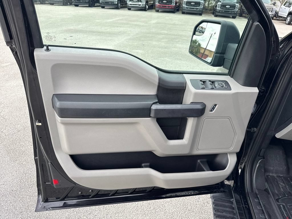Used 2017 Ford F150 XL w/ Equipment Group 101A Mid RWD image 13