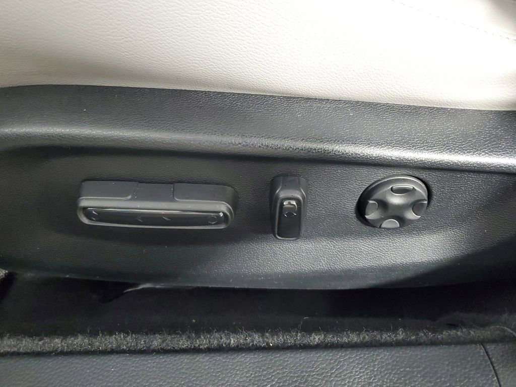 Used 2018 Honda Accord EX-L image 20