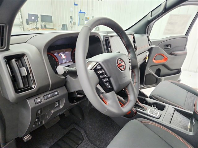 New 2026 Nissan Frontier PRO-4X w/ Pro-4x Convenience Package image 18