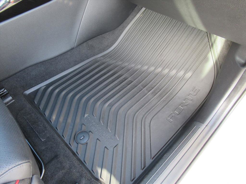 Used 2024 Kia Forte GT w/ Option Group 015 image 30