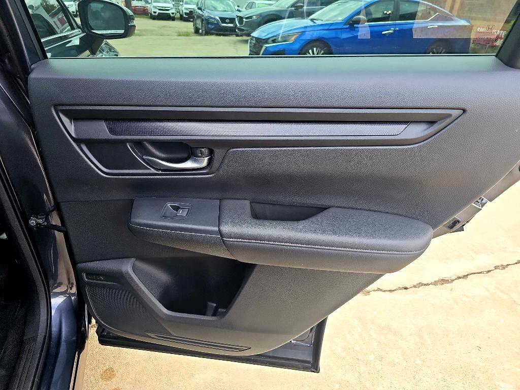 Used 2024 Honda CR-V LX image 16