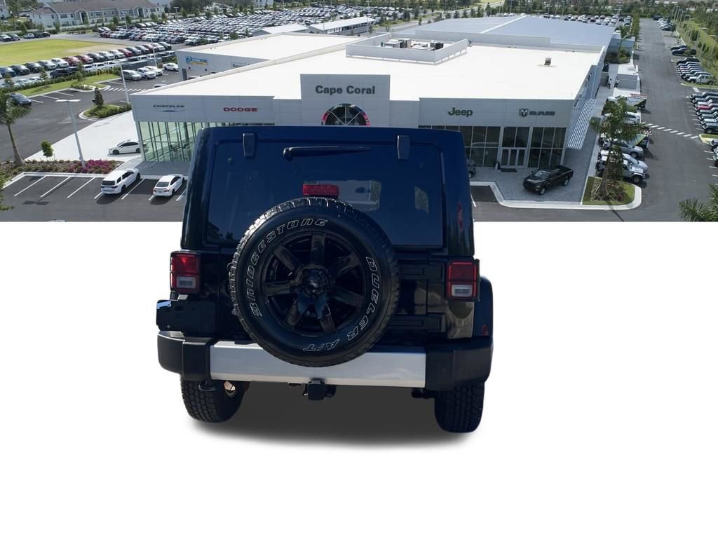 Used 2011 Jeep Wrangler Unlimited 70th Anniversary w/ Connectivity Group AWD/4WD image 22