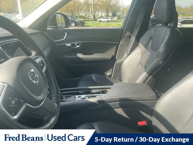 Used 2020 Volvo XC90 T6 Momentum w/ Protection Package image 12