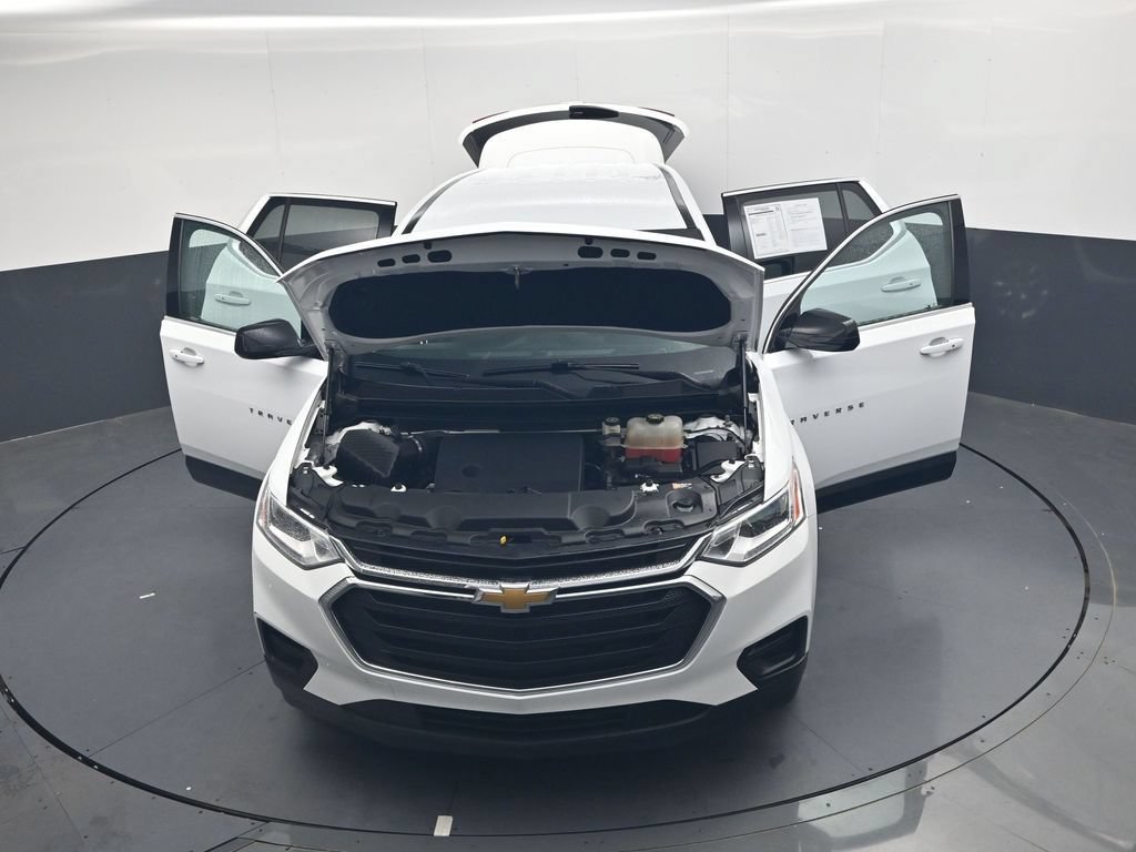 Used 2020 Chevrolet Traverse LS FWD image 48