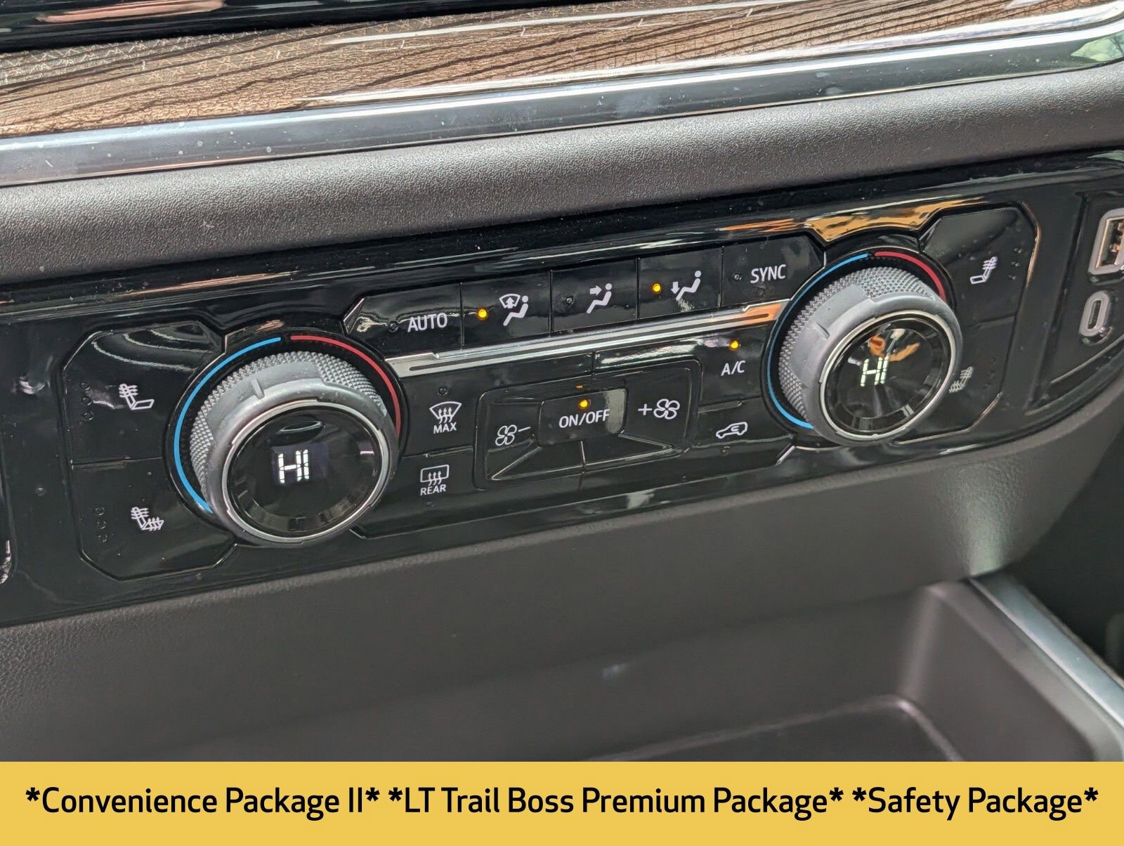 Used 2024 Chevrolet Silverado 1500 LT Trail Boss w/ LT Trail Boss Premium Package image 9