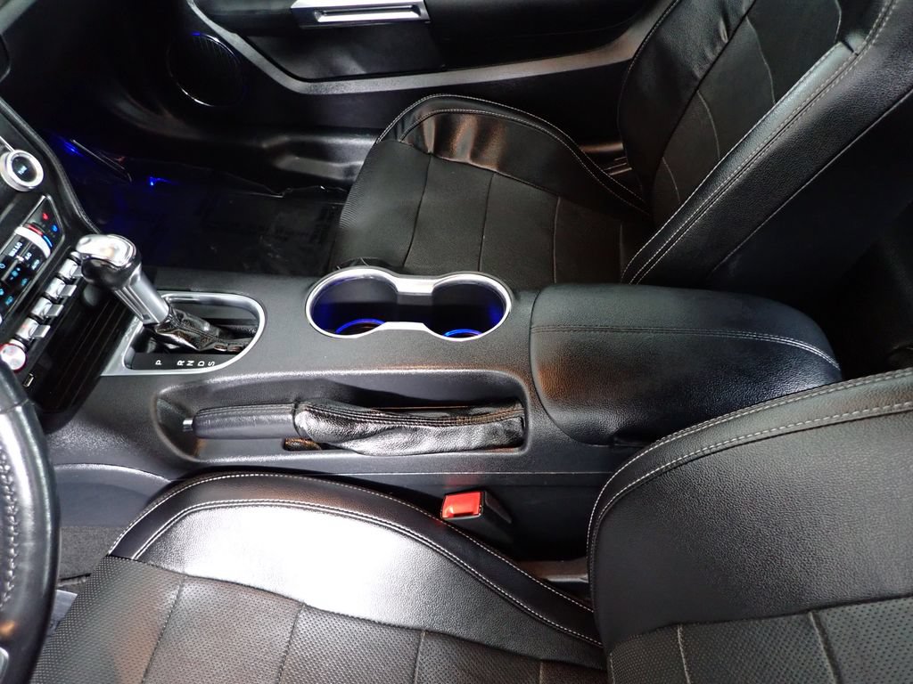 Used 2021 Ford Mustang GT Premium RWD image 30